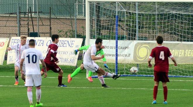 Eccellenza e Promozione, delle irpine vince solo il Grotta